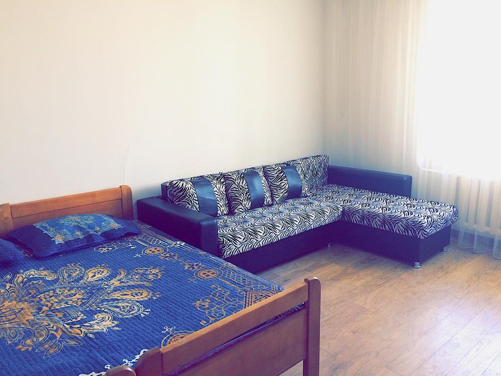 Khan Shatyr Apartment Astana Buitenkant foto